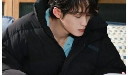 娱乐圈爆料檀健次小说,娱乐圈幕后风云，揭秘小说中的真实人生